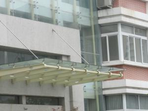金屬建材在幕墻工程中的應用與發展趨勢